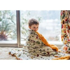 Camp Casual 50 In. W X 60 In. L Orange Polyester Blanket/Throw 7 Camp Casual 50 In. W X 60 In. L Orange Polyester Blanket/Throw -Umbra || Yankee Candle Sales 006df32d b7e2 4c07 a91a ee2fa7ce116b