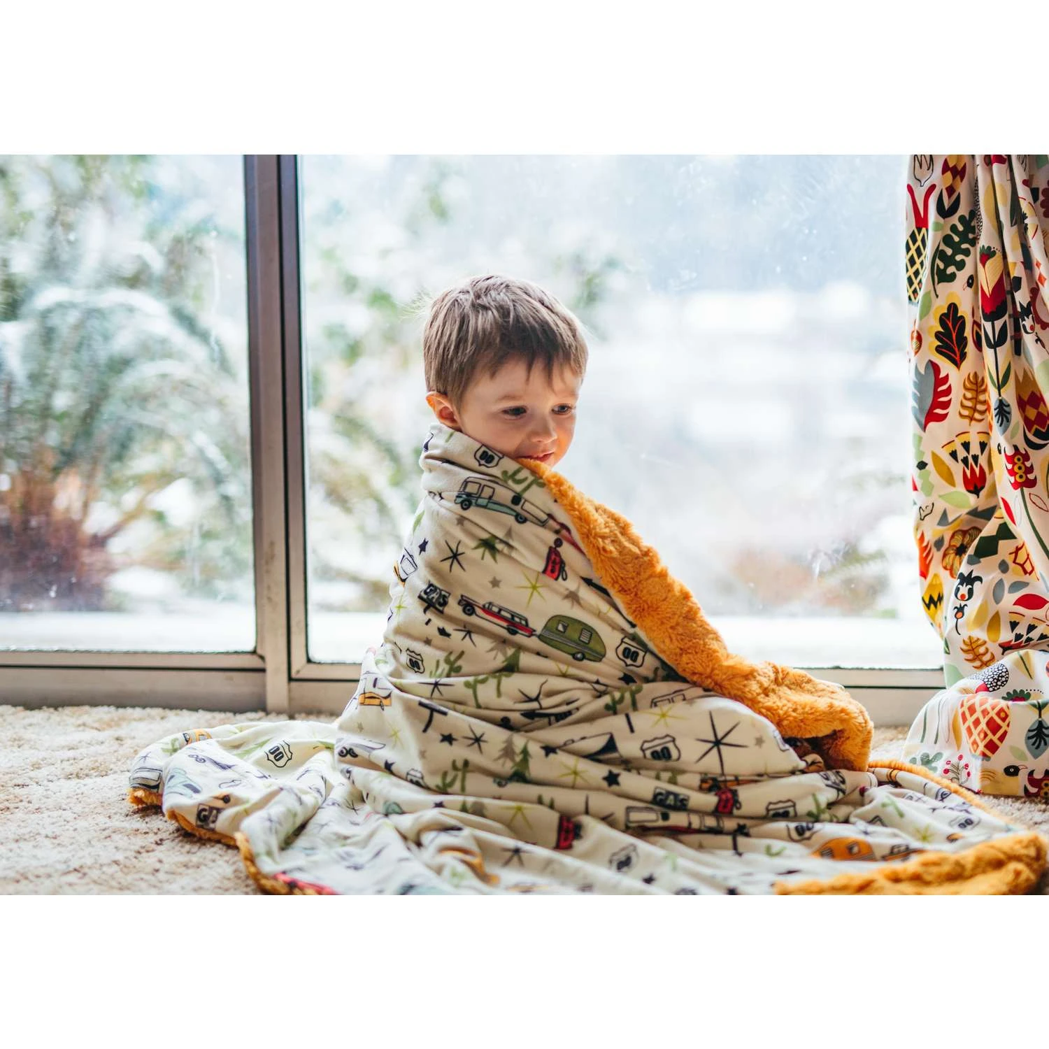 Camp Casual 50 In. W X 60 In. L Orange Polyester Blanket/Throw 5 Camp Casual 50 In. W X 60 In. L Orange Polyester Blanket/Throw - Image 3