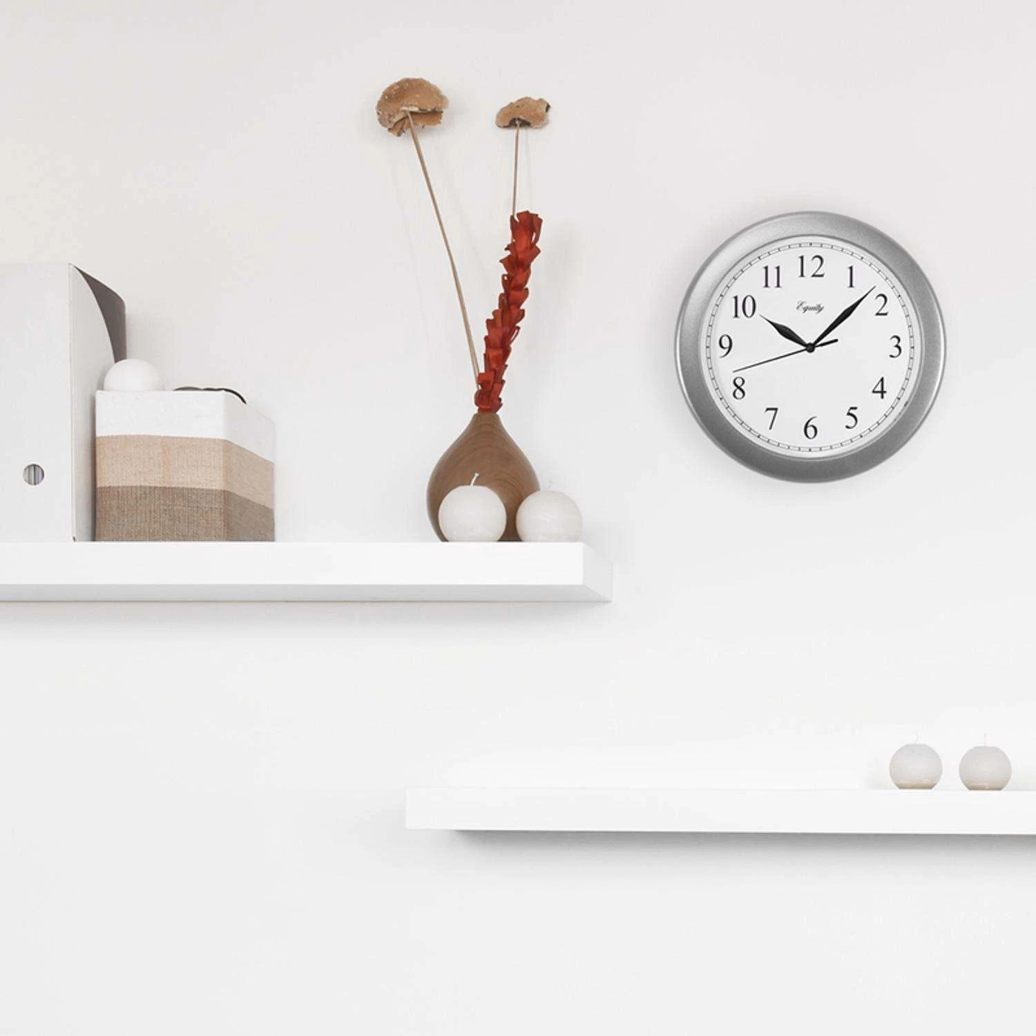 La Crosse Technology 10 In. L X 1 In. W Indoor Analog Wall Clock Plastic Silver 4 La Crosse Technology 10 In. L X 1 In. W Indoor Analog Wall Clock Plastic Silver - Image 2