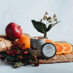 The Rustic House Silver Red Currant Scent Travel Candle 4 Oz -Umbra || Yankee Candle Sales 407f149c 8e5b 4859 a532 18be134aba09