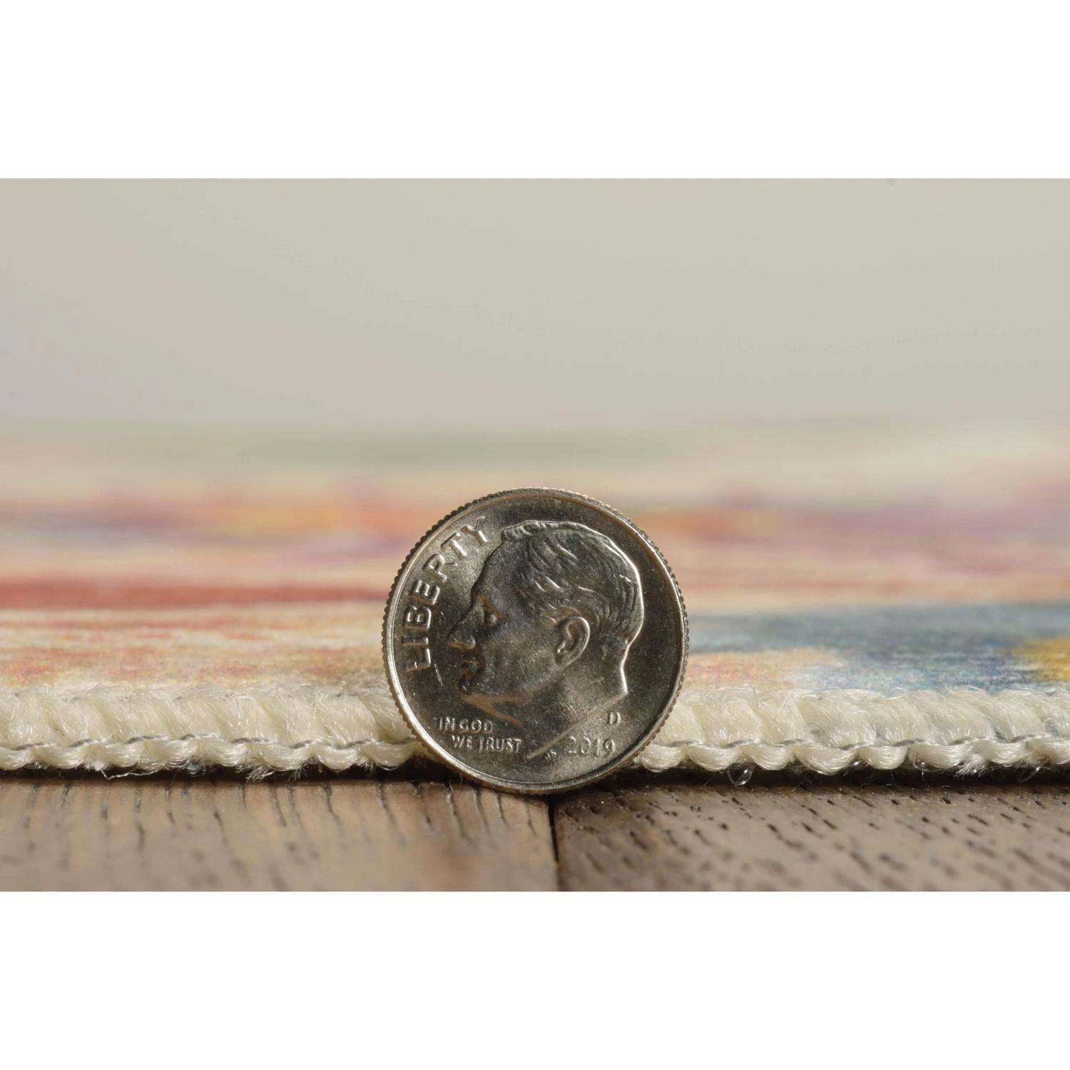 Linon Home Decor 7 Ft. W X 5 Ft. L Ivory/Pink Daytona Polyester Rug 6 Linon Home Decor 7 Ft. W X 5 Ft. L Ivory/Pink Daytona Polyester Rug - Image 4