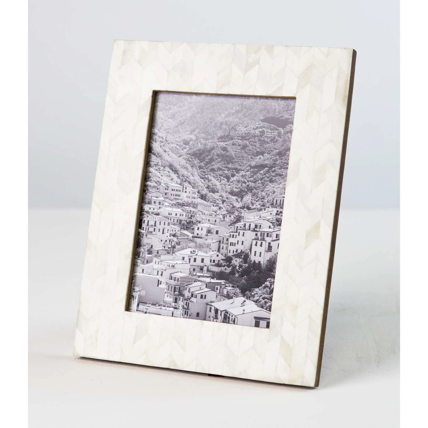 Matr Boomie Artemis Pearl Bone Picture Frame 9.5 In. H X 7.5 In. W 4 Matr Boomie Artemis Pearl Bone Picture Frame 9.5 In. H X 7.5 In. W - Image 2