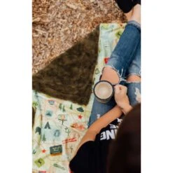 Camp Casual 50 In. W X 60 In. L Brown Polyester Blanket/Throw 9 Camp Casual 50 In. W X 60 In. L Brown Polyester Blanket/Throw -Umbra || Yankee Candle Sales a6d6ea43 1342 49b5 be5b c8e90f635469