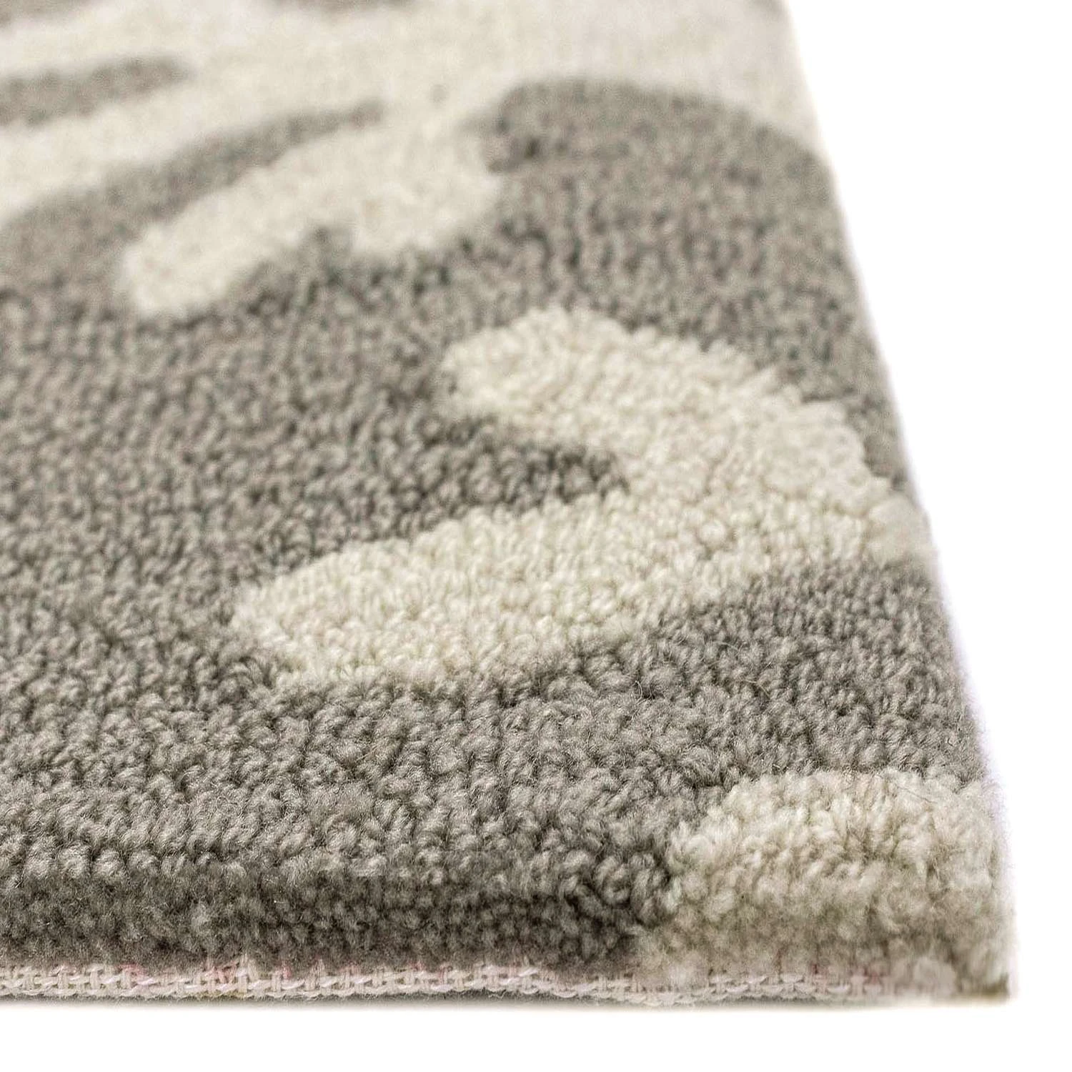 Liora Manne Capri 1.67 Ft. W X 2.5 Ft. L Gray Contemporary Polyester Accent Rug 6 Liora Manne Capri 1.67 Ft. W X 2.5 Ft. L Gray Contemporary Polyester Accent Rug - Image 4